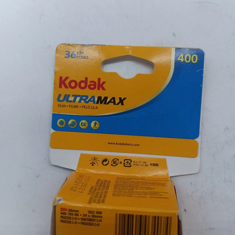 Kodak UltraMax 400 Color Print Film 35mm 36 Exposures Expired 11/2021 R1